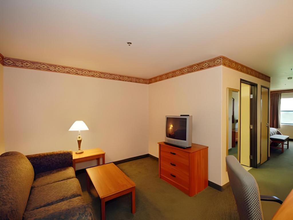 Best Western Northwest Corpus Christi Inn & Suites Exterior photo